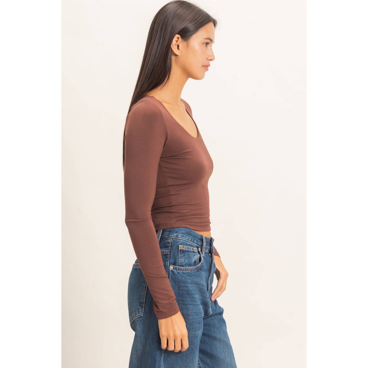 Scoop Neck Long Sleeve Top: DARK BROWN