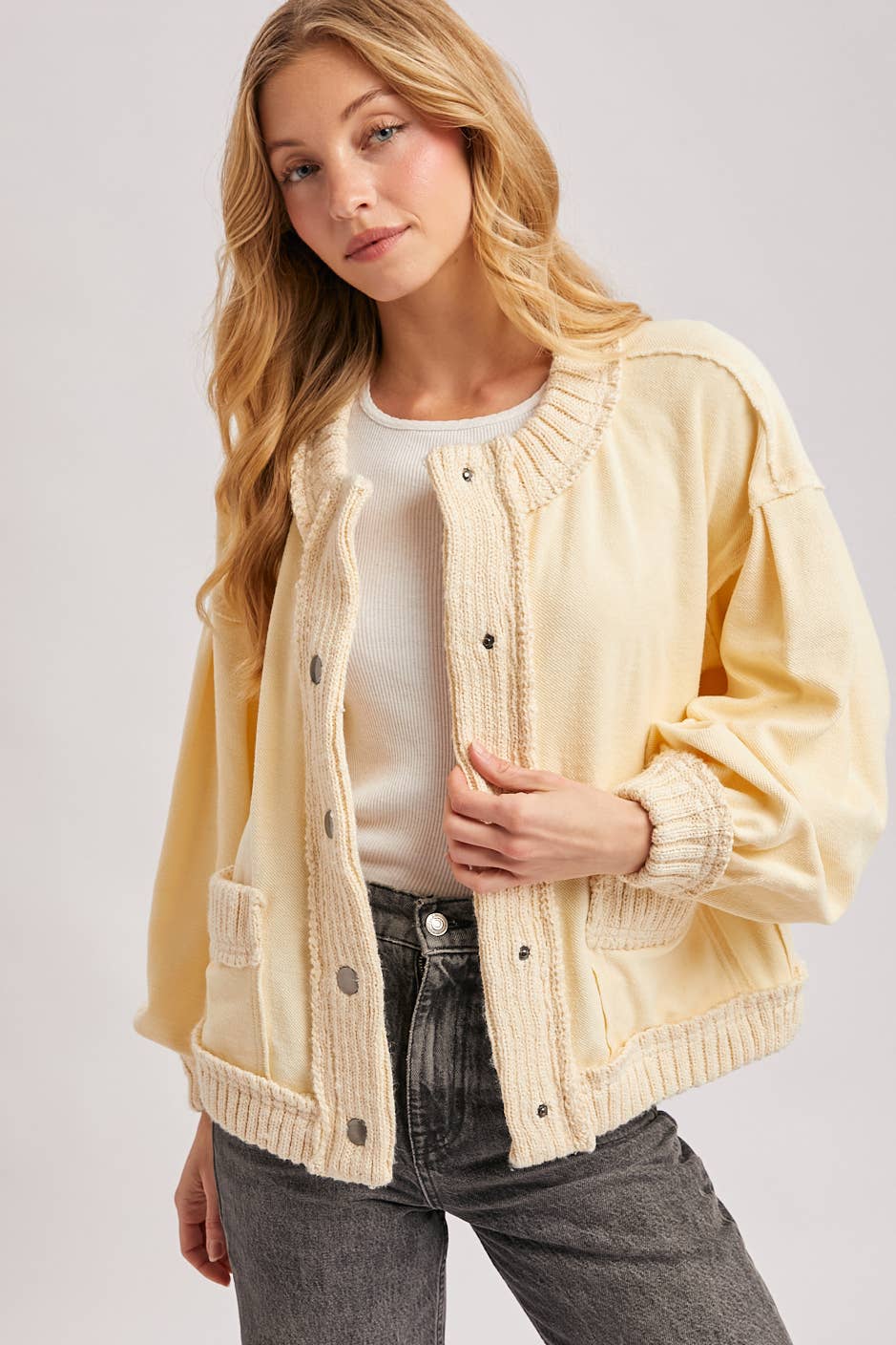 BUTTON DOWN RIBBED KNIT TRIM CARDIGAN