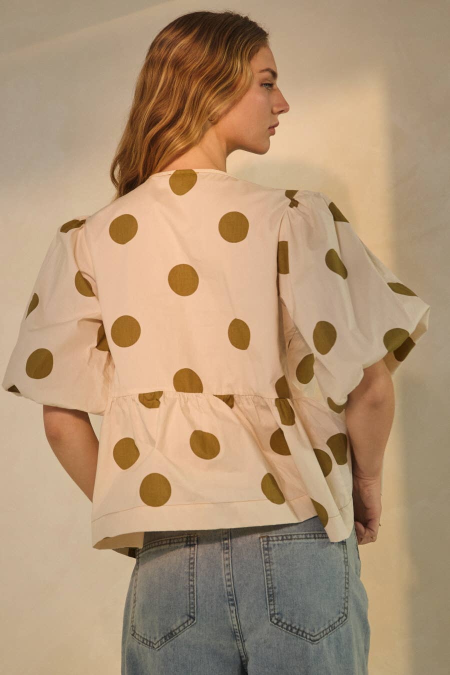 Polka Dot Printed Puffed Sleeve Blouse: White-Black / S