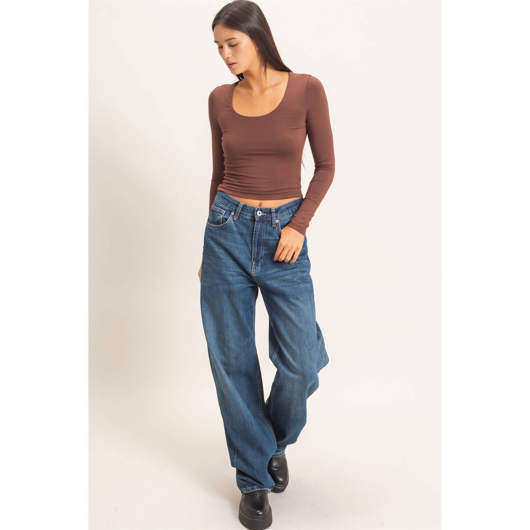 Scoop Neck Long Sleeve Top: DARK BROWN