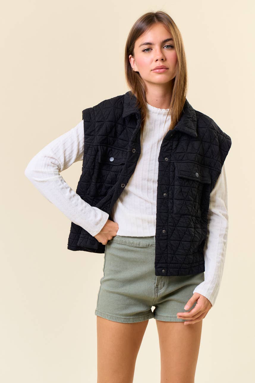 QUILTED POINT COLLAR FLAP PATCHED POCKET VEST