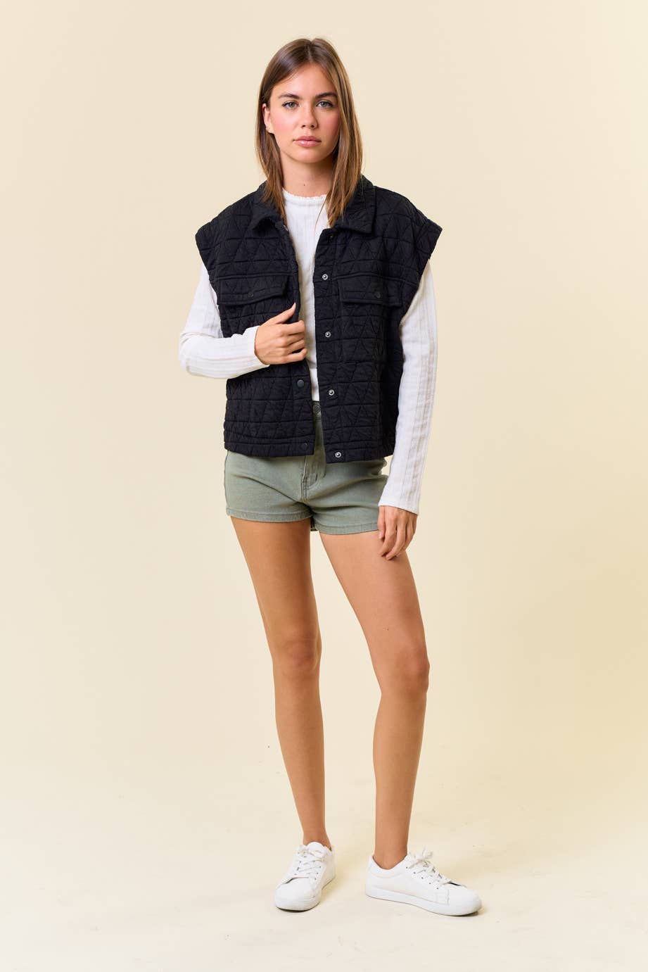 QUILTED POINT COLLAR FLAP PATCHED POCKET VEST