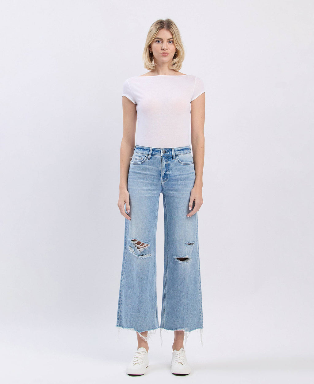 HIGH RISE DISTRESSED CROP WIDE JEANS