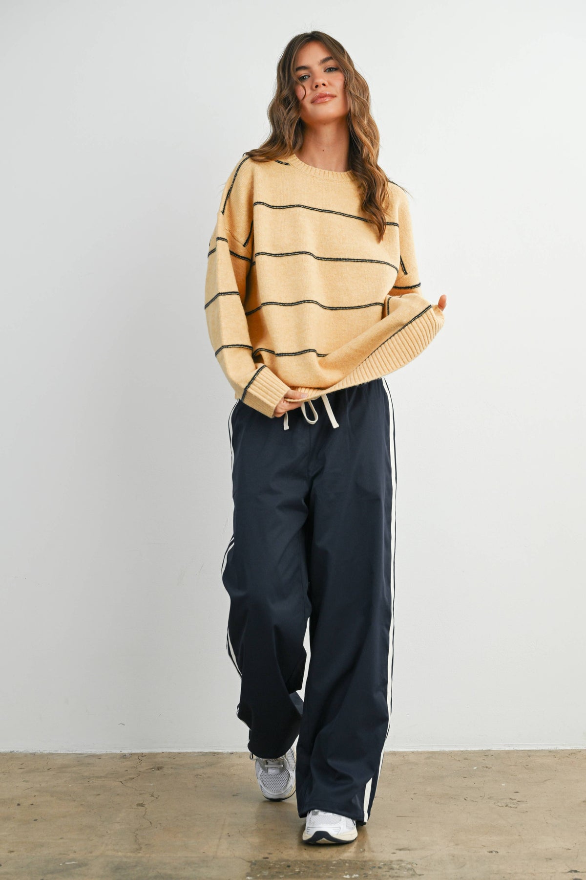 Striped Pattern Drop Shoulder Sweater - BMW7421: TAUPE MULTI / M