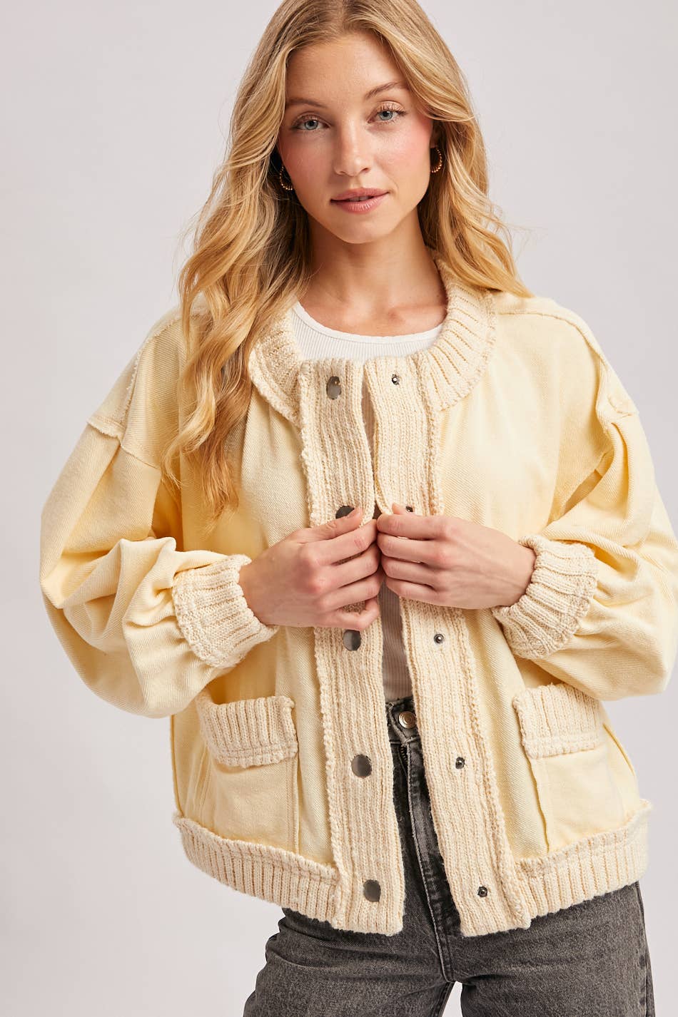 BUTTON DOWN RIBBED KNIT TRIM CARDIGAN